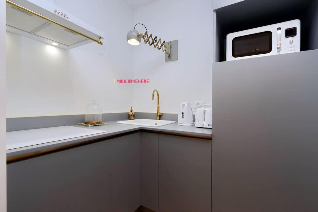 Ych-Renovated And Design Flat Close To The Center Řím Exteriér fotografie